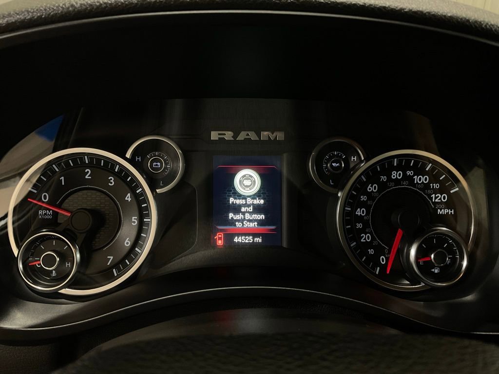 Used 2022 RAM 3500 Tradesman AWD/4WD image 16