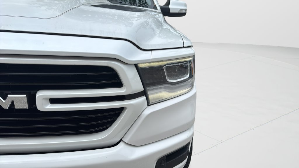 Used 2019 RAM 1500 Laramie w/ Sport Appearance Package AWD/4WD image 35