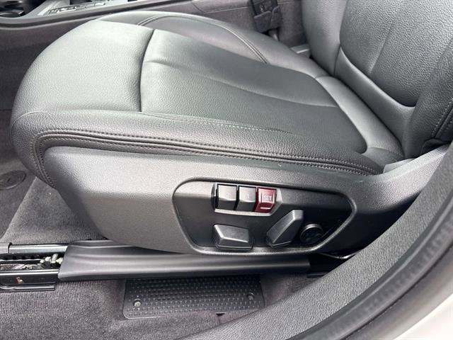 Used 2020 BMW X1 xDrive28i w/ Premium Package image 19