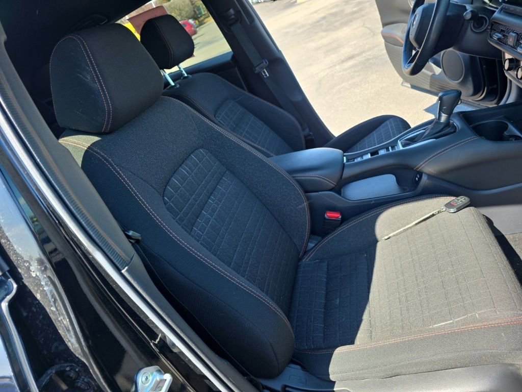 Used 2025 Honda HR-V Sport image 24