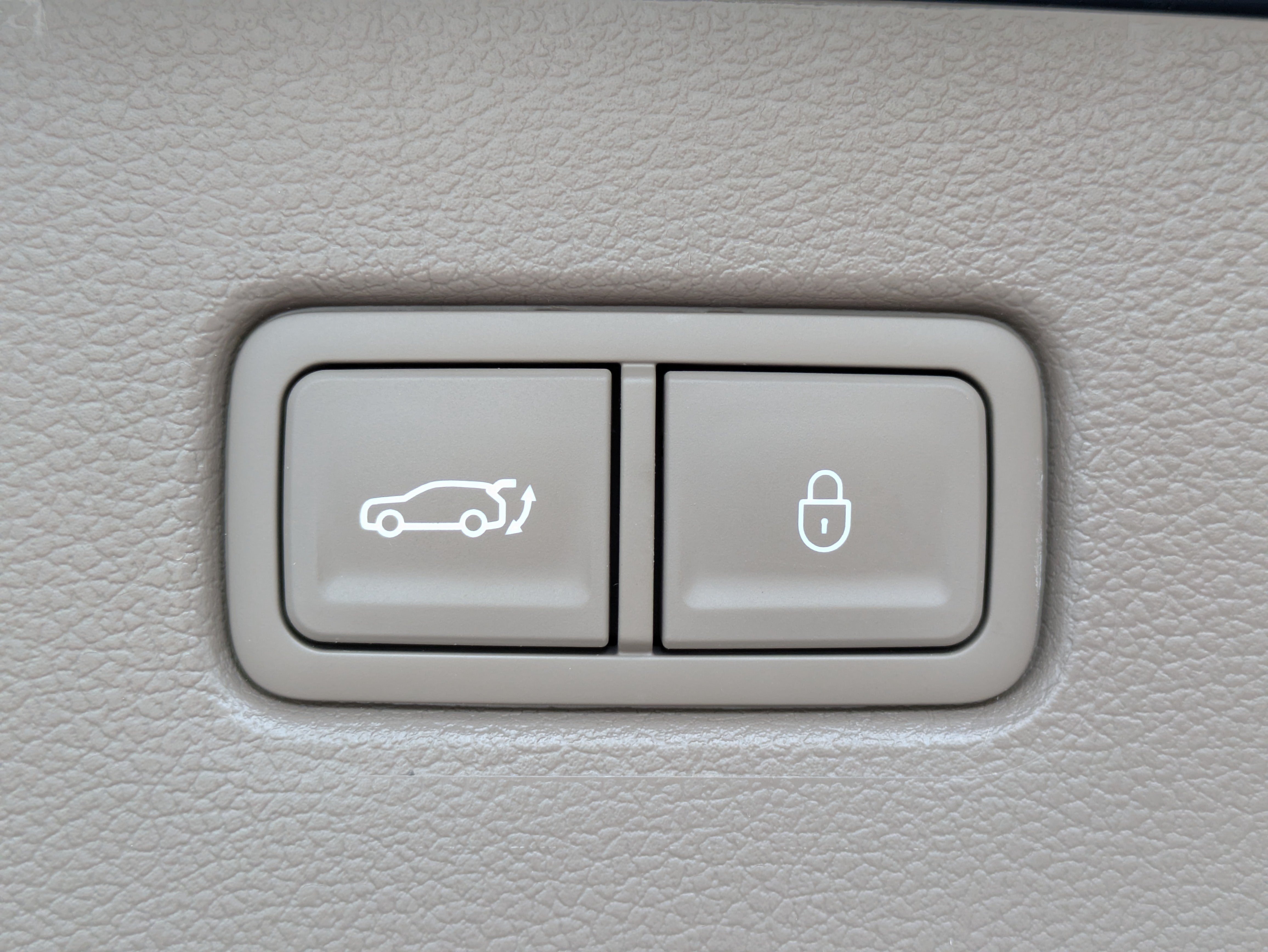 Used 2024 Genesis GV80 3.5T w/ Prestige Package AWD/4WD image 10