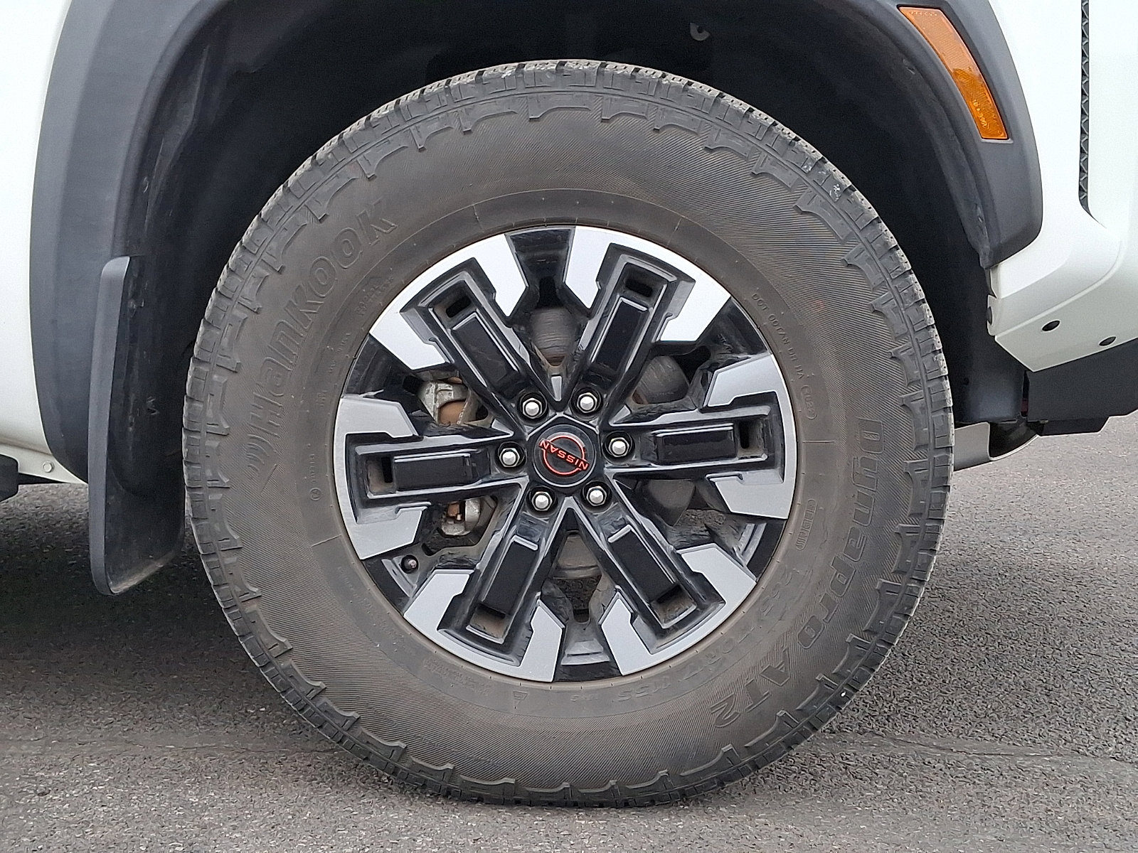 Certified 2023 Nissan Frontier PRO-4X w/ Technology Package image 8