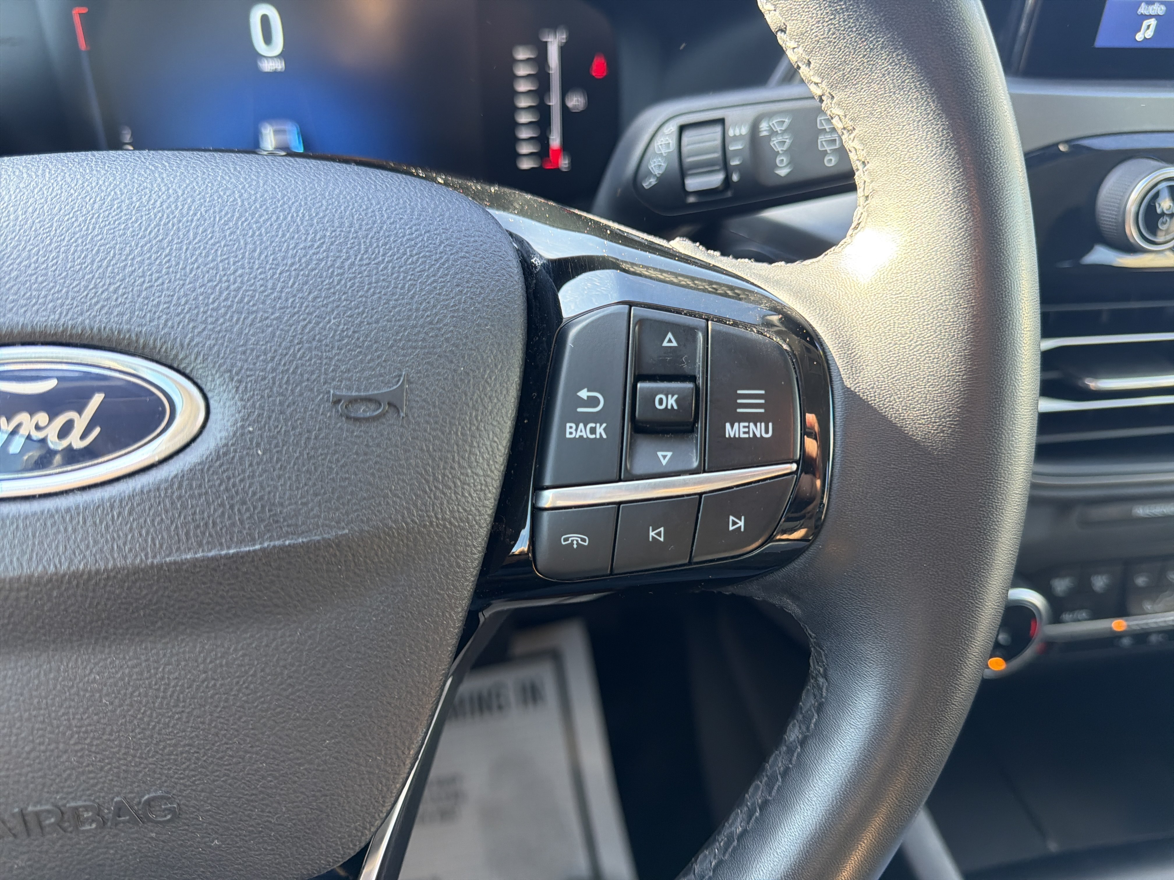 Used 2024 Ford Escape Active AWD/4WD image 17