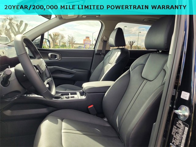 New 2026 Kia Sorento S image 8