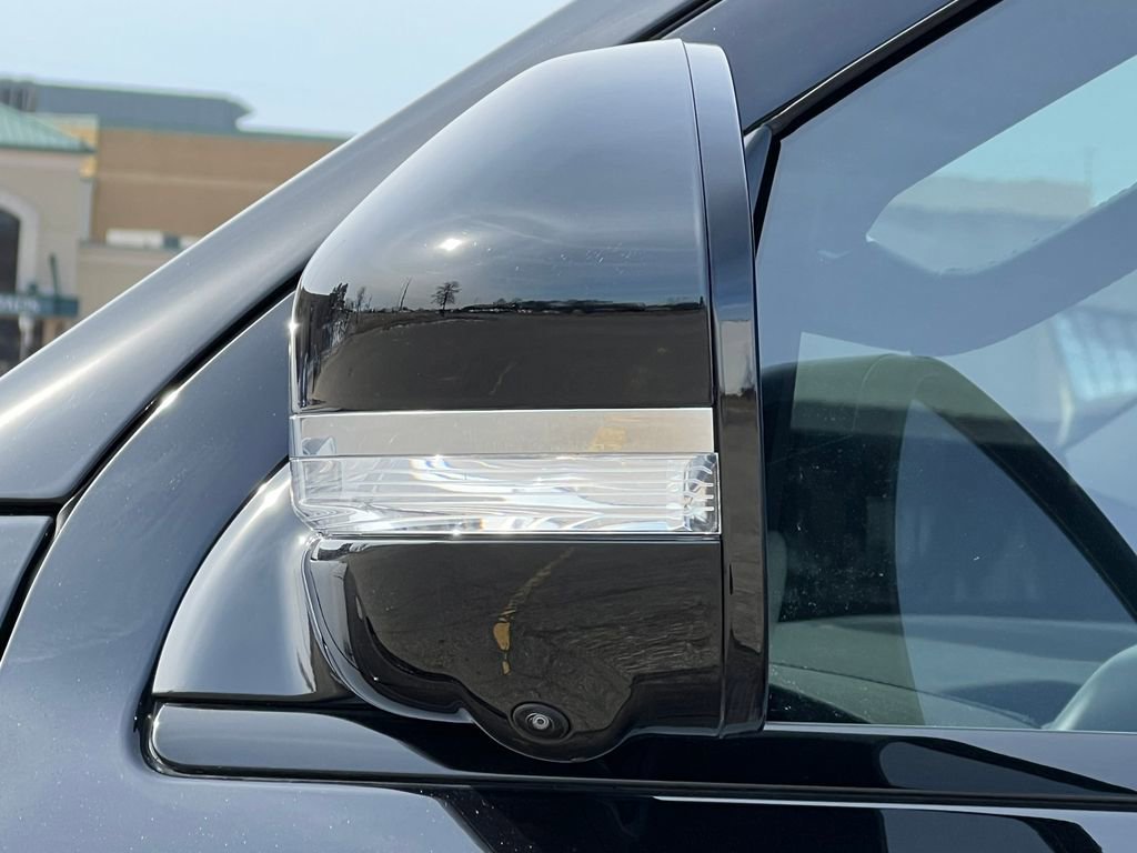 Used 2025 Lincoln Navigator Reserve w/ Jet Appearance Package image 45