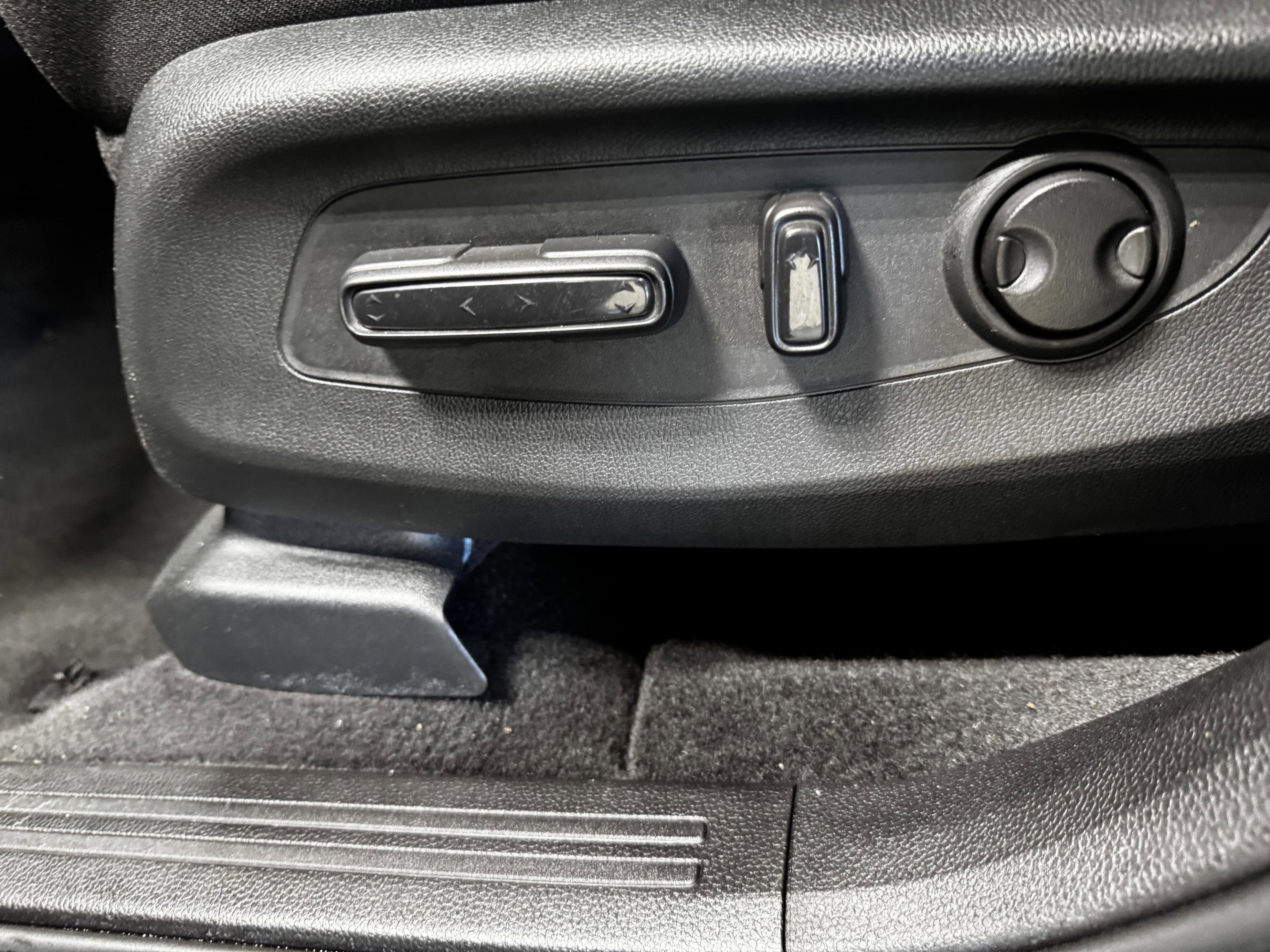 Used 2024 Honda CR-V EX image 30