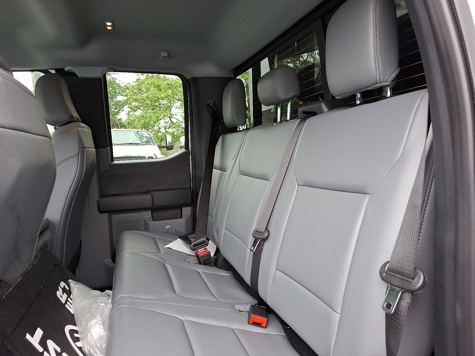 New 2025 Ford F550 4x4 SuperCab Super Duty w/ XL Chrome Package image 5