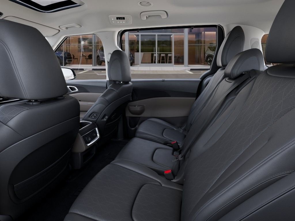 New 2026 Kia Carnival SX FWD image 19