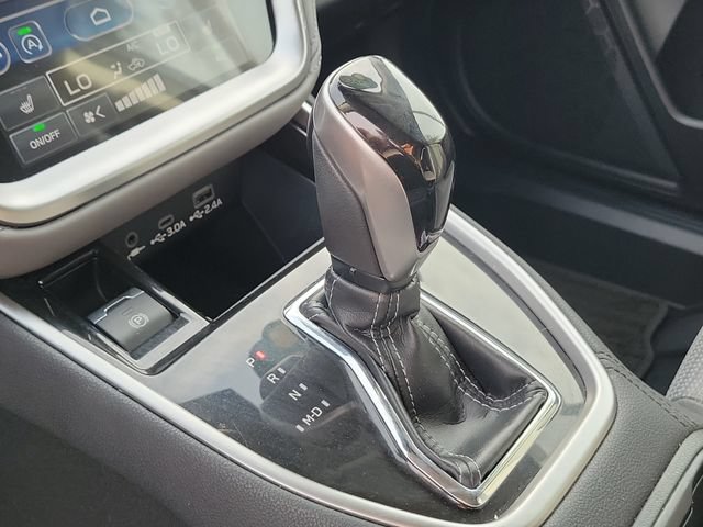 Used 2023 Subaru Outback Premium AWD/4WD image 35