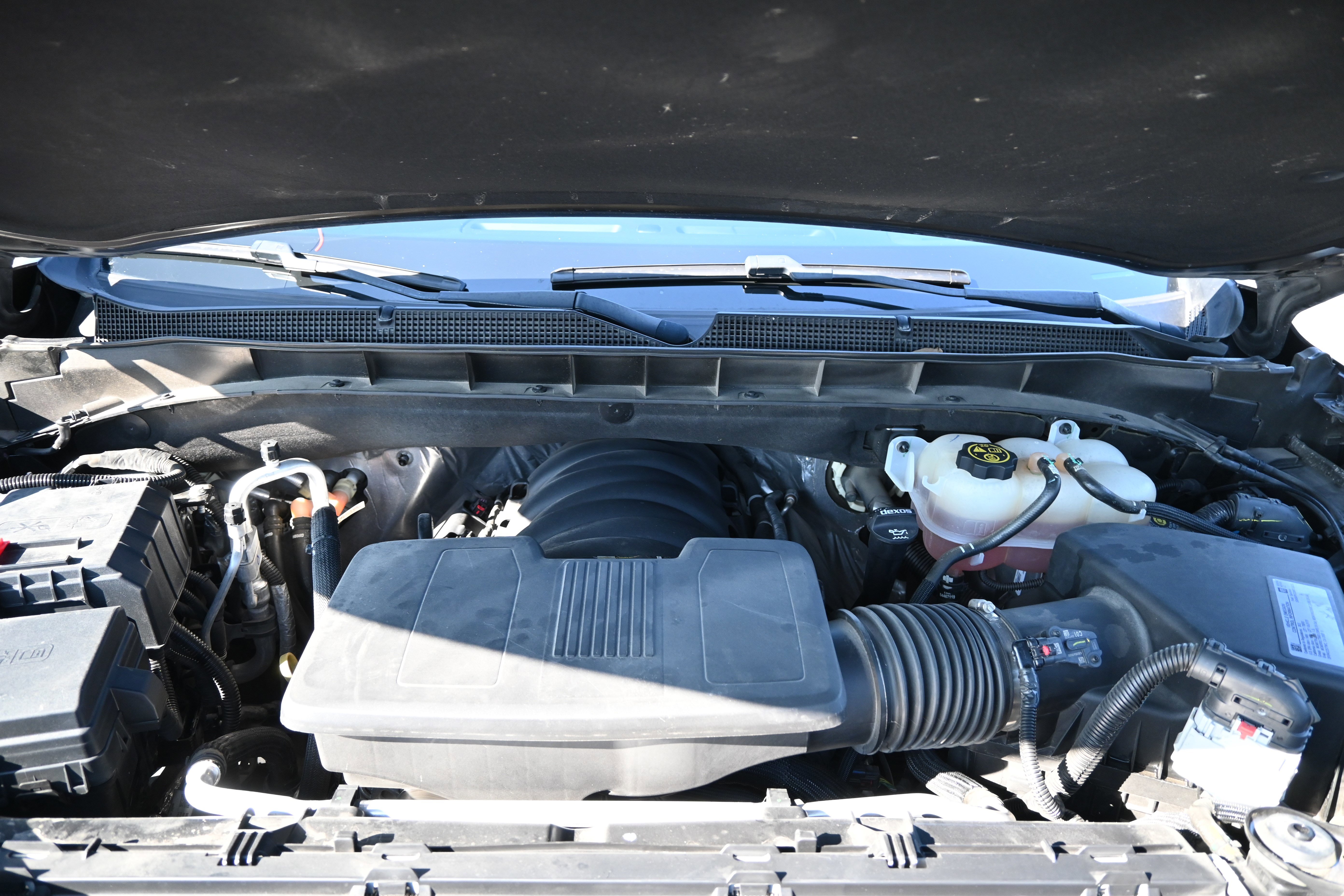 Used 2021 Chevrolet Tahoe Z71 w/ Rear Media and Nav Package image 35