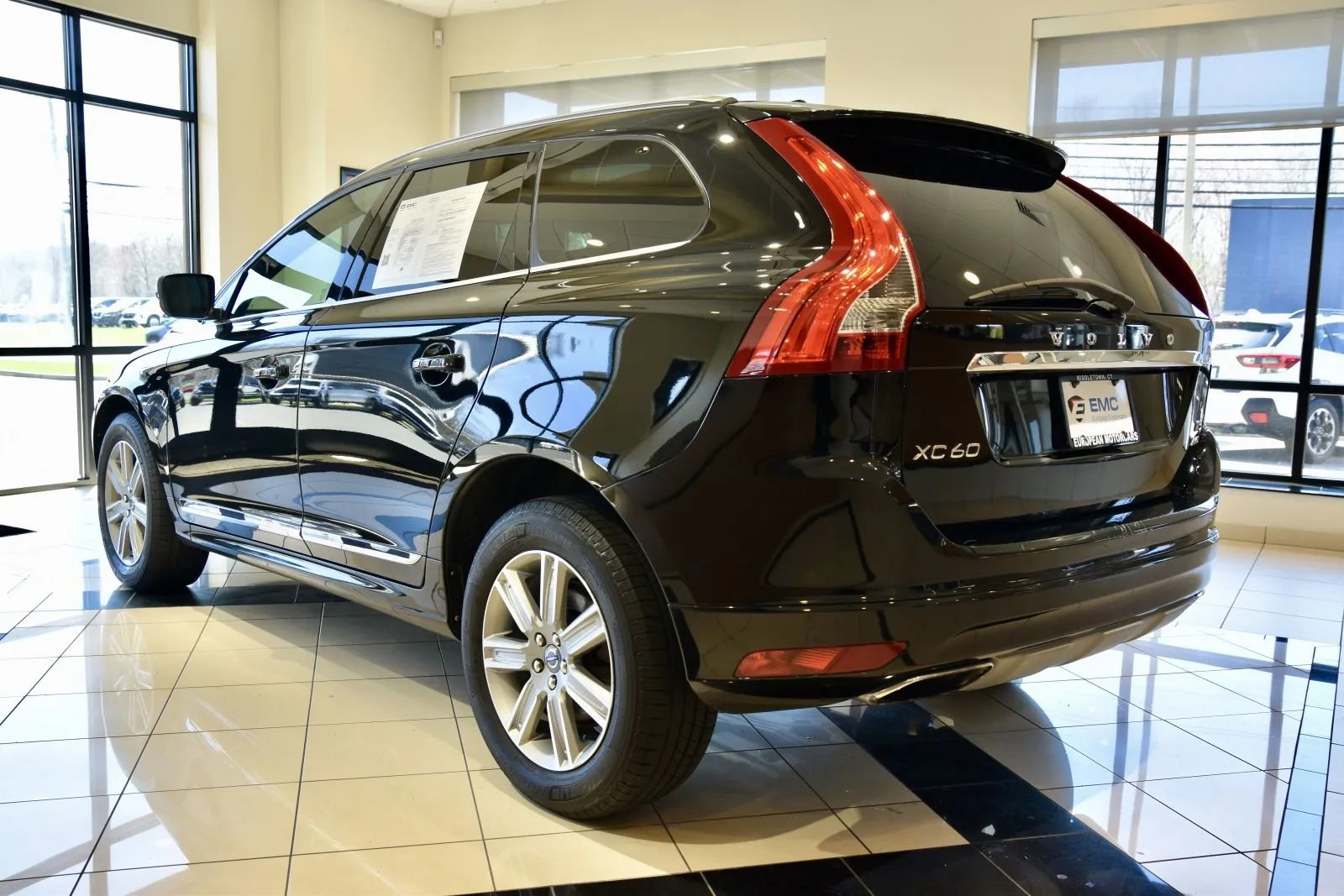 Used 2016 Volvo XC60 T5 Premier AWD/4WD image 4