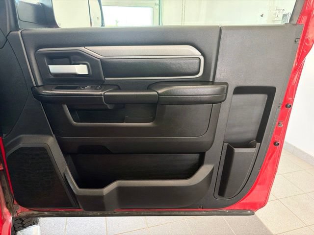 Used 2019 RAM 3500 Tradesman AWD/4WD image 10