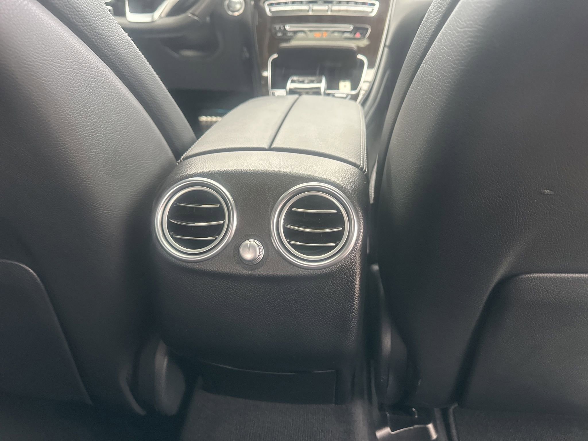 Used 2018 Mercedes-Benz GLC 300 4MATIC Coupe image 18