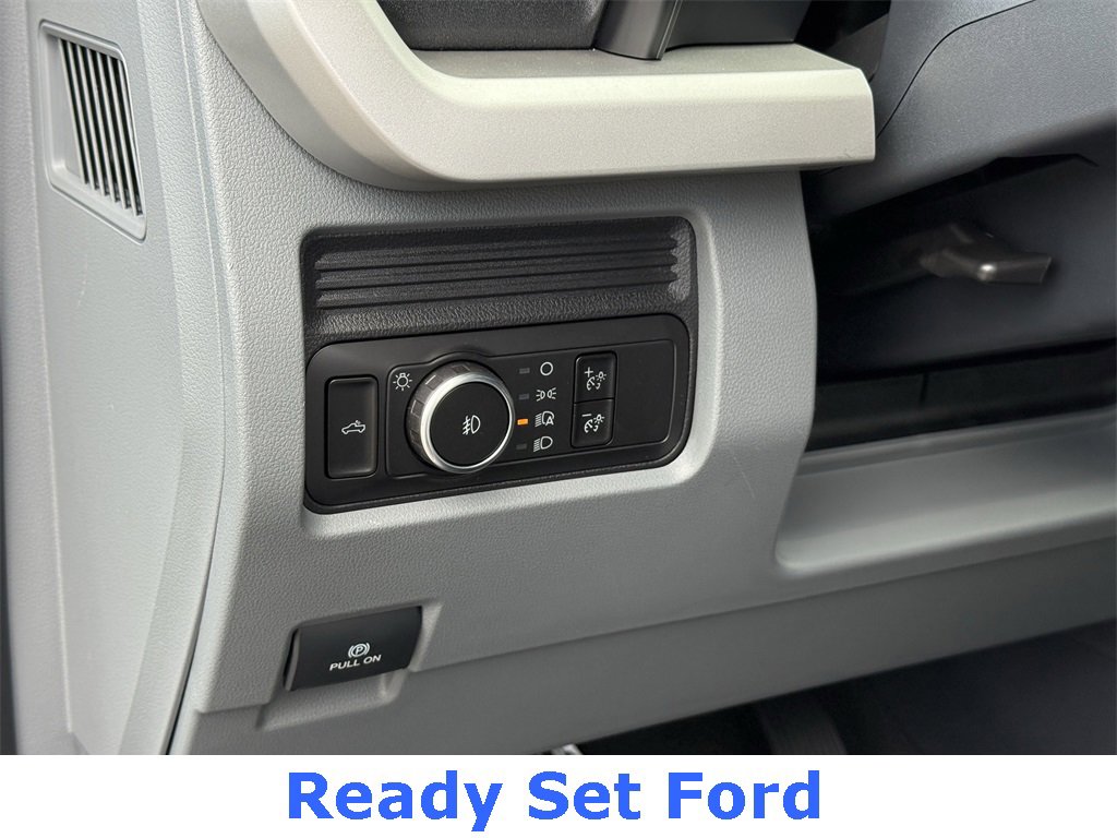New 2026 Ford F350 XLT image 18