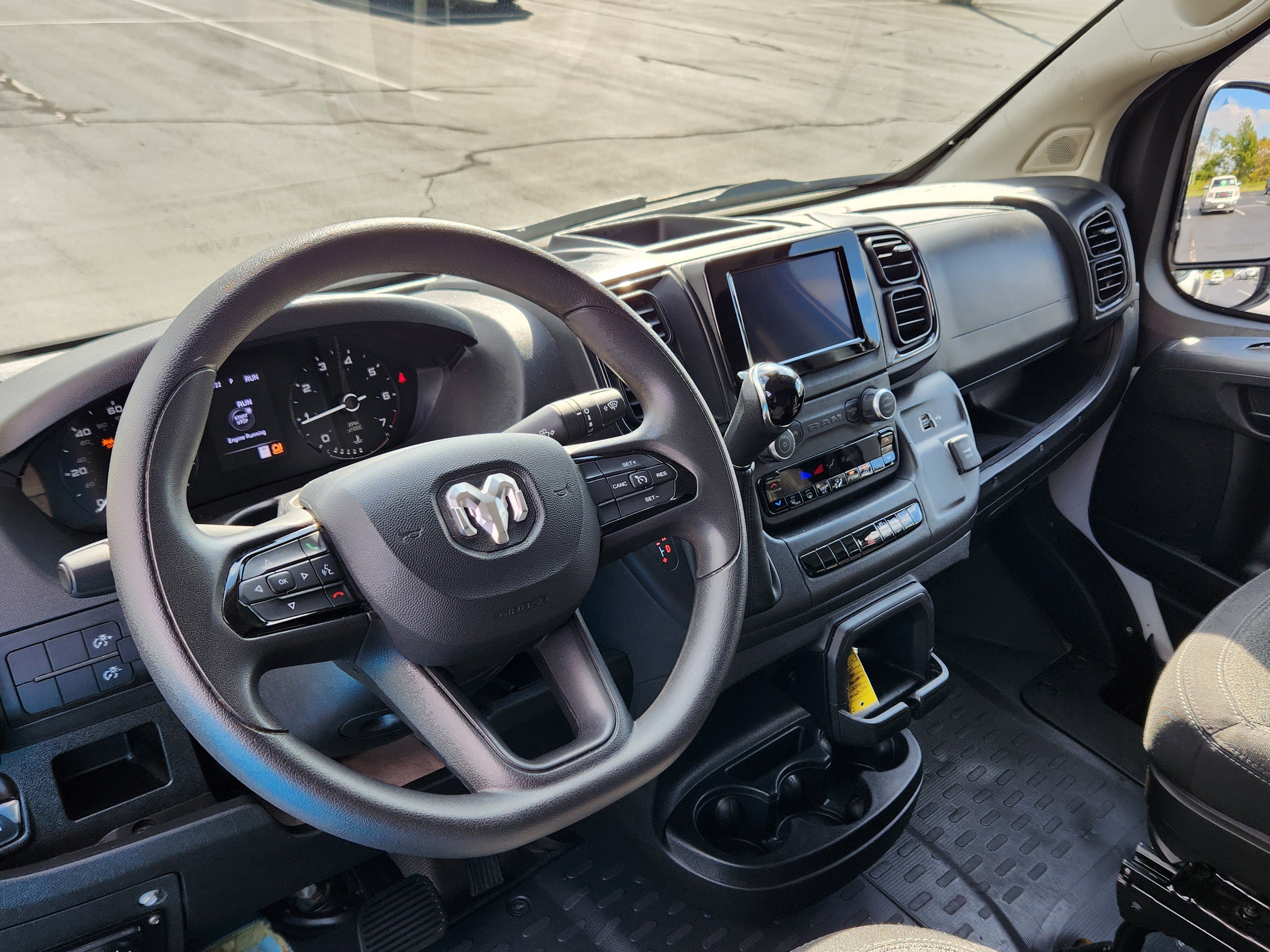 Used 2023 RAM ProMaster 2500 image 15