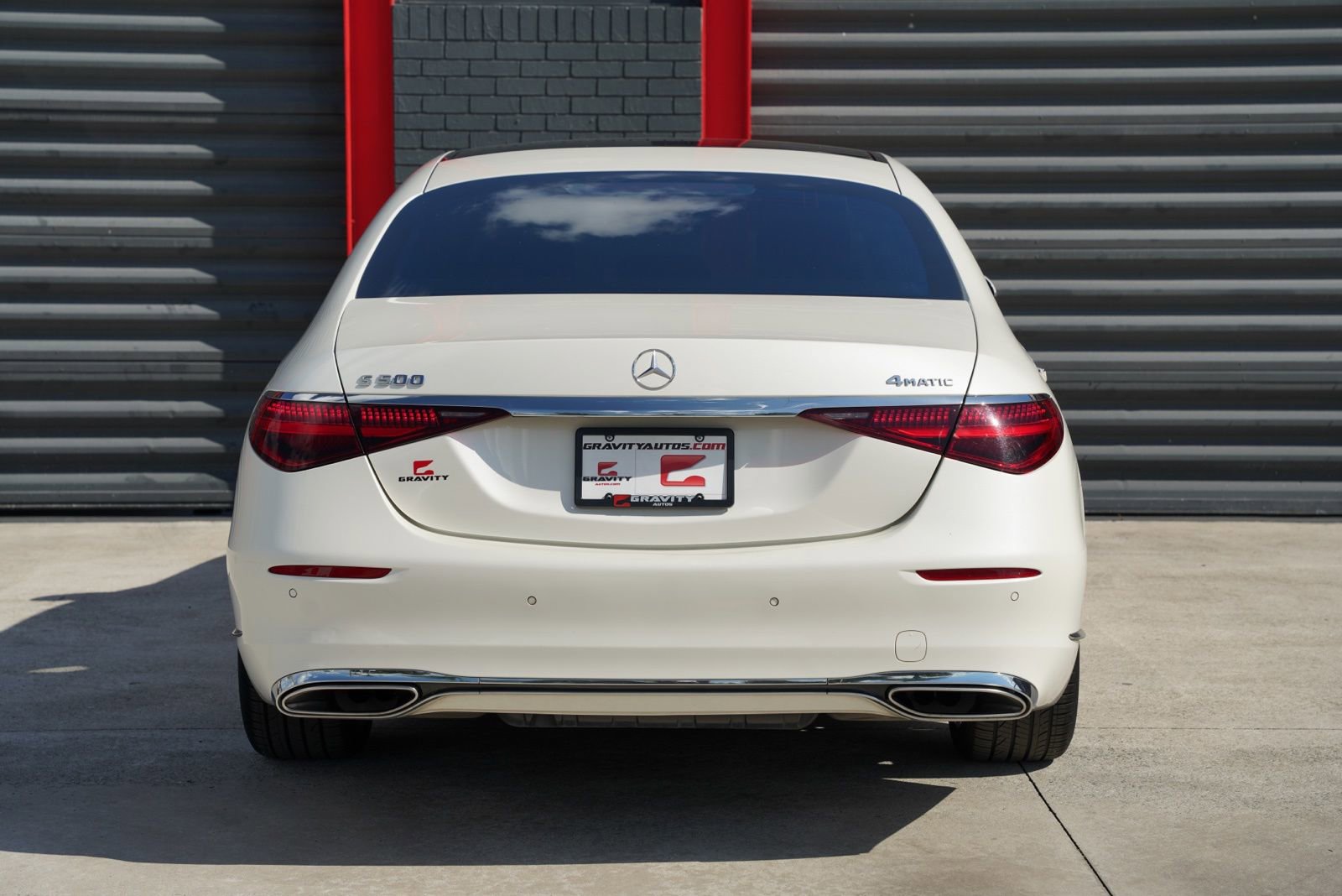 Used 2023 Mercedes-Benz S 500 4MATIC image 3