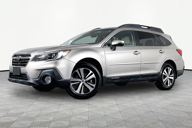 Used 2018 Subaru Outback 2.5i Limited AWD/4WD image 1