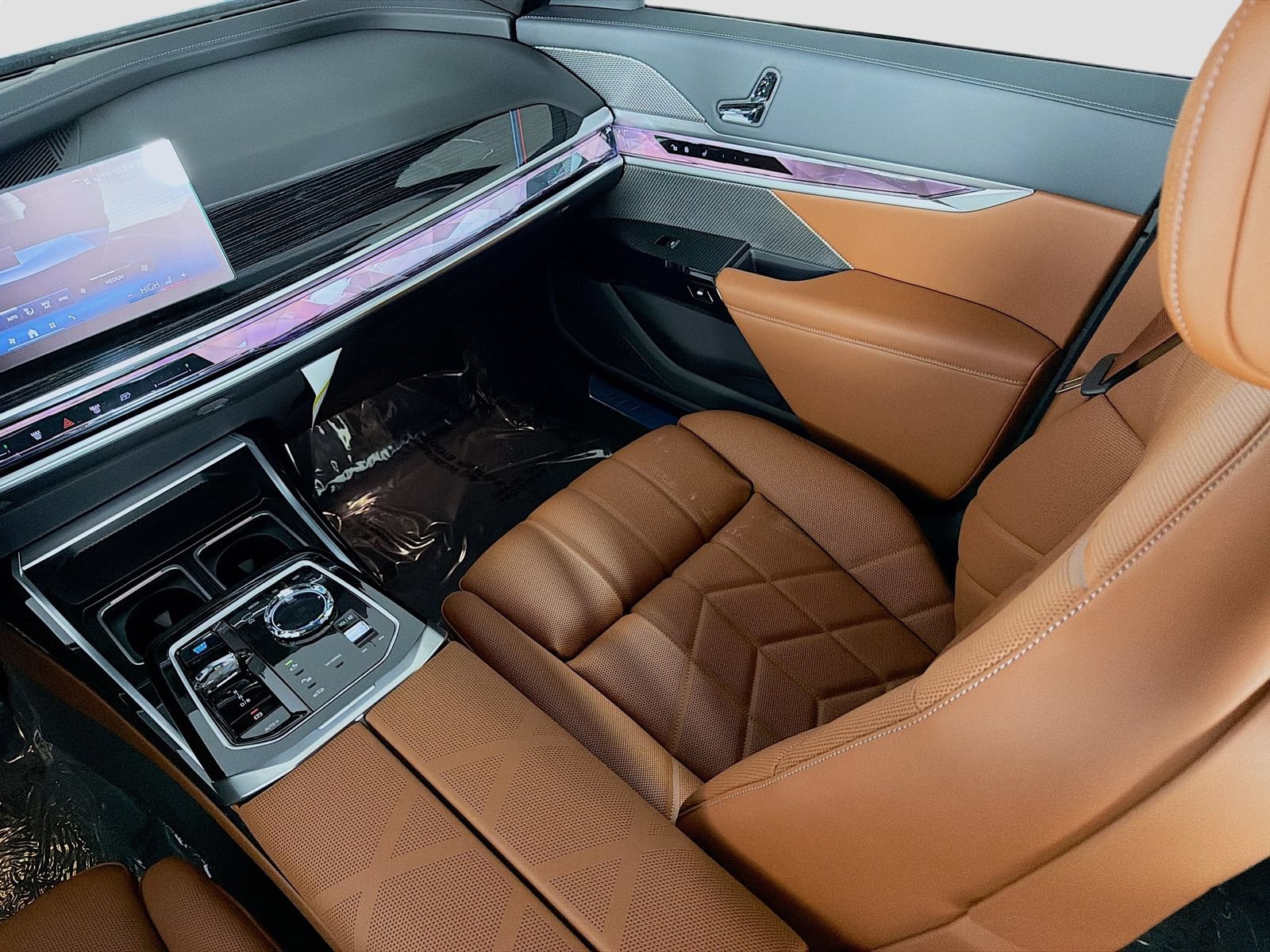 New 2026 BMW i7 xDrive60 AWD/4WD image 25