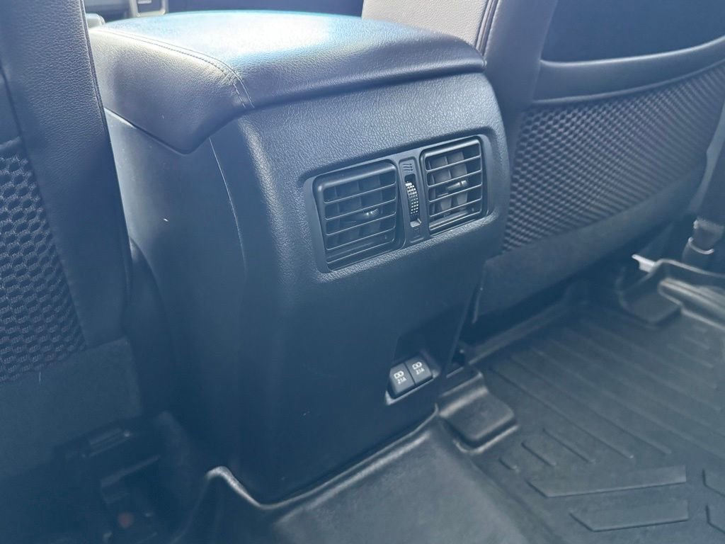 Used 2022 Toyota 4Runner SR5 Premium w/ Moonroof Package RWD image 19