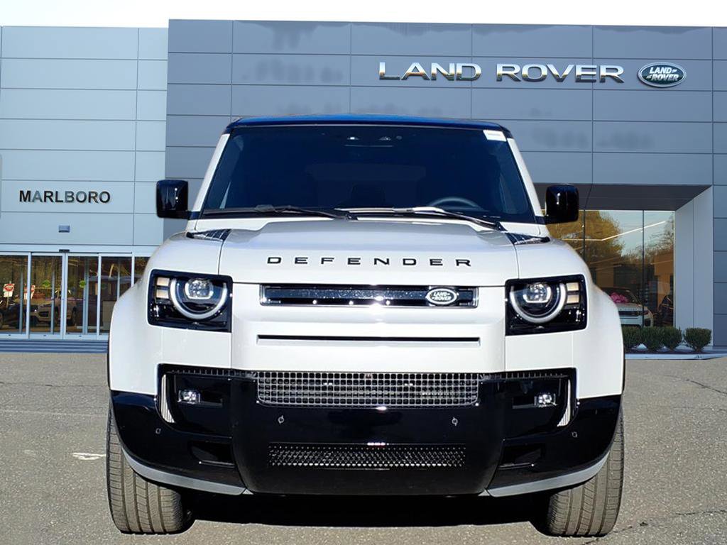 New 2026 Land Rover Defender 110 X-Dynamic SE image 8