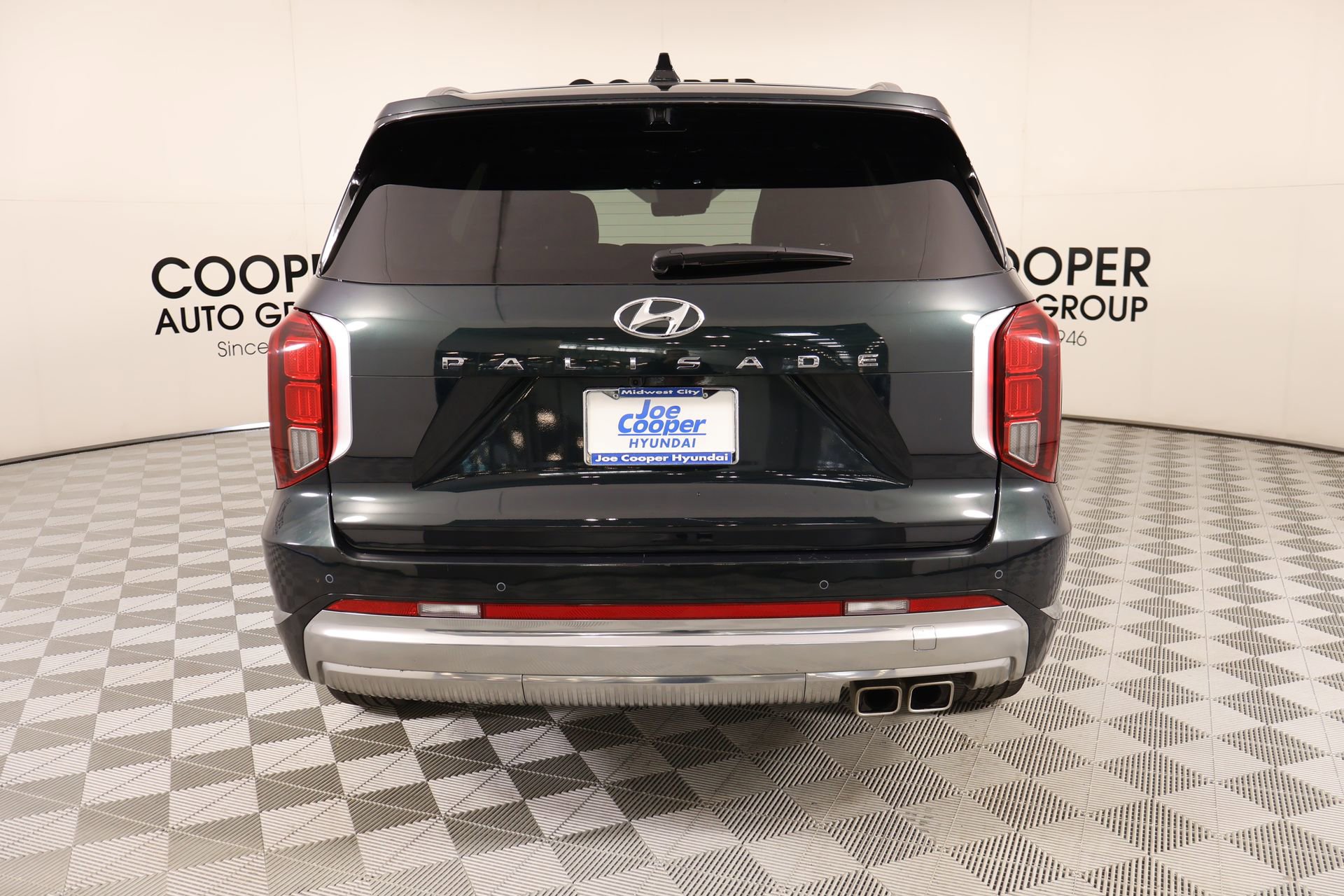 Used 2024 Hyundai Palisade Calligraphy image 24