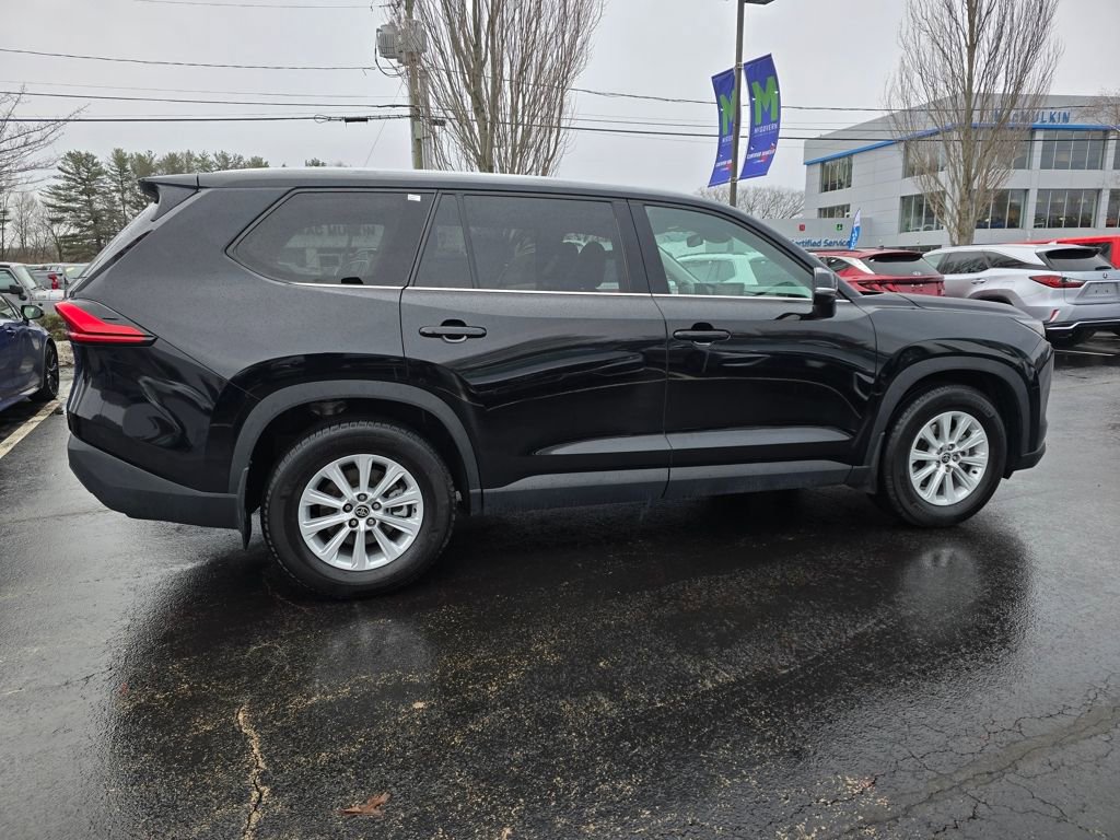 Certified 2024 Toyota Grand Highlander XLE image 9