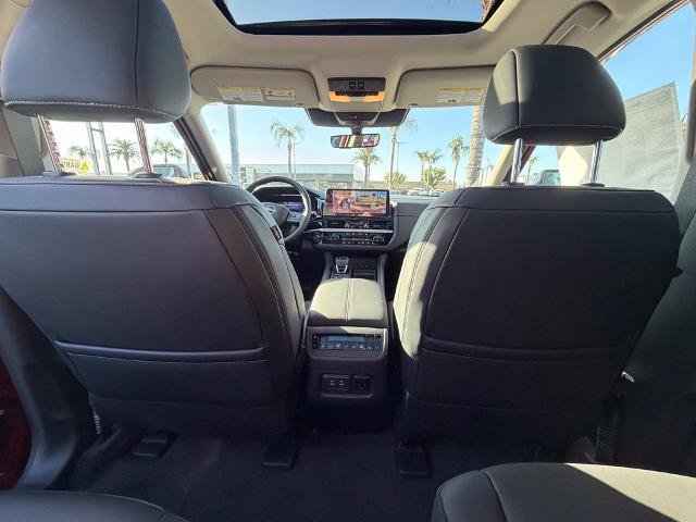 New 2026 Nissan Pathfinder Platinum w/ Cargo Package FWD image 12