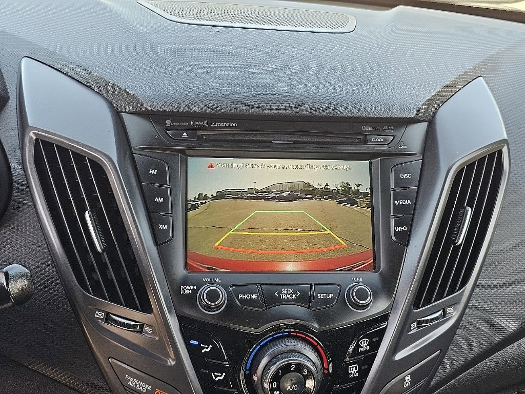 Used 2016 Hyundai Veloster Turbo image 37