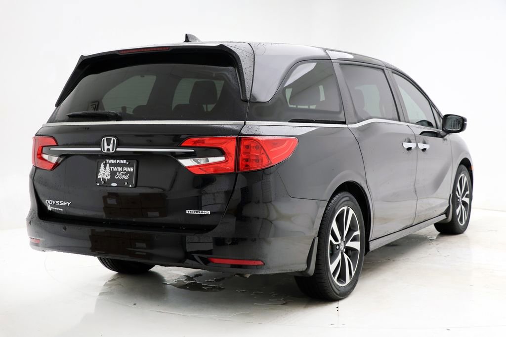 Used 2024 Honda Odyssey Touring image 8