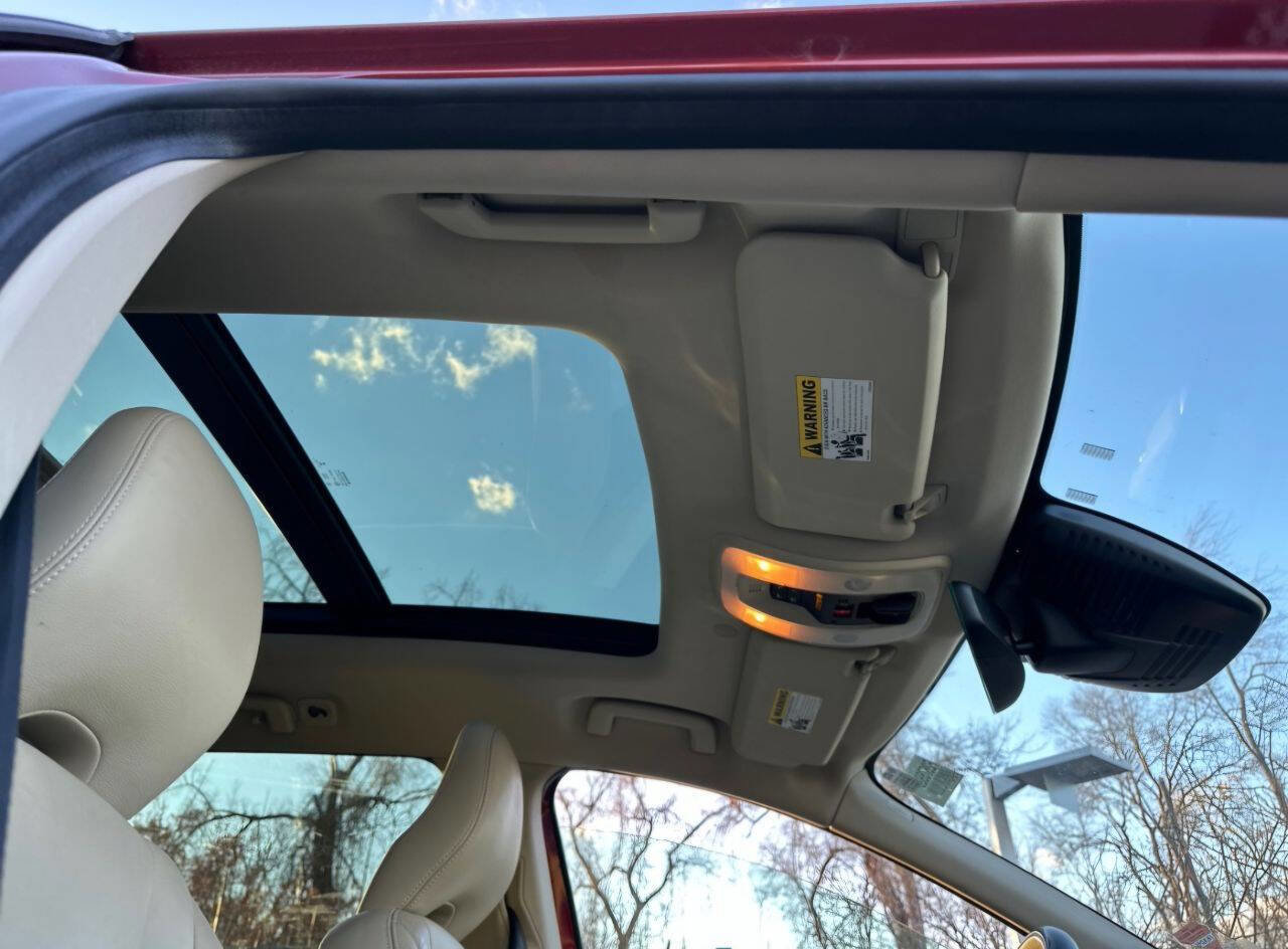 Used 2015 Volvo XC60 T5 image 17