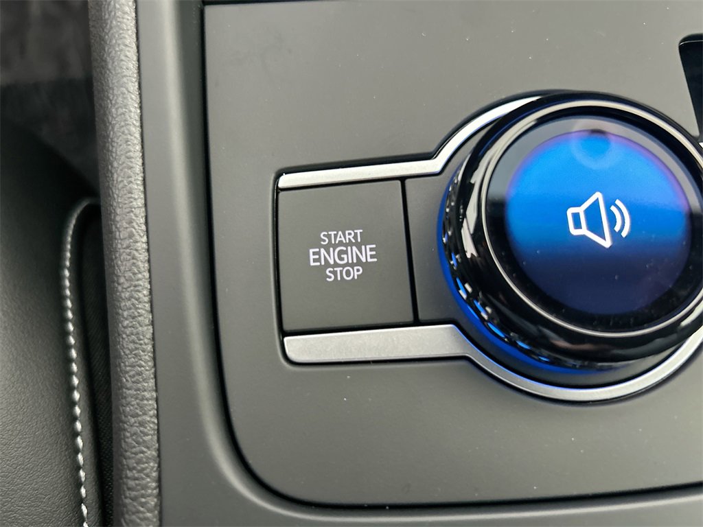 New 2026 Volkswagen Tiguan SE R-Line image 35