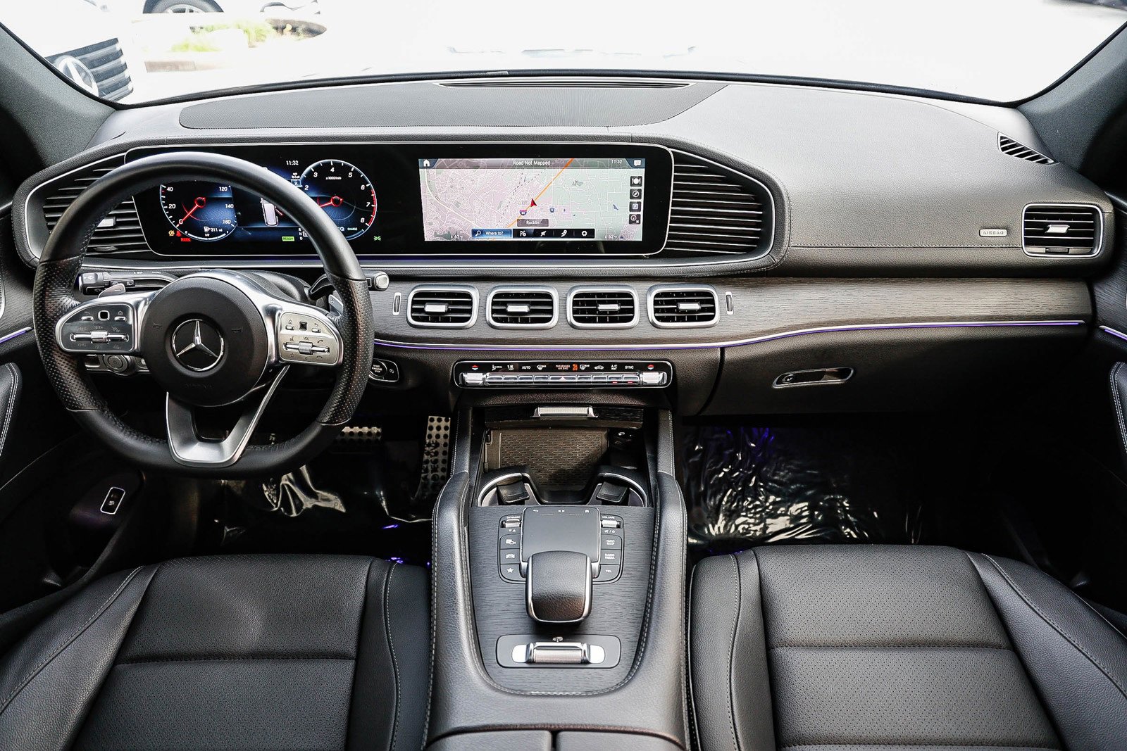 Used 2023 Mercedes-Benz GLS 450 4MATIC w/ AMG Line Exterior image 10