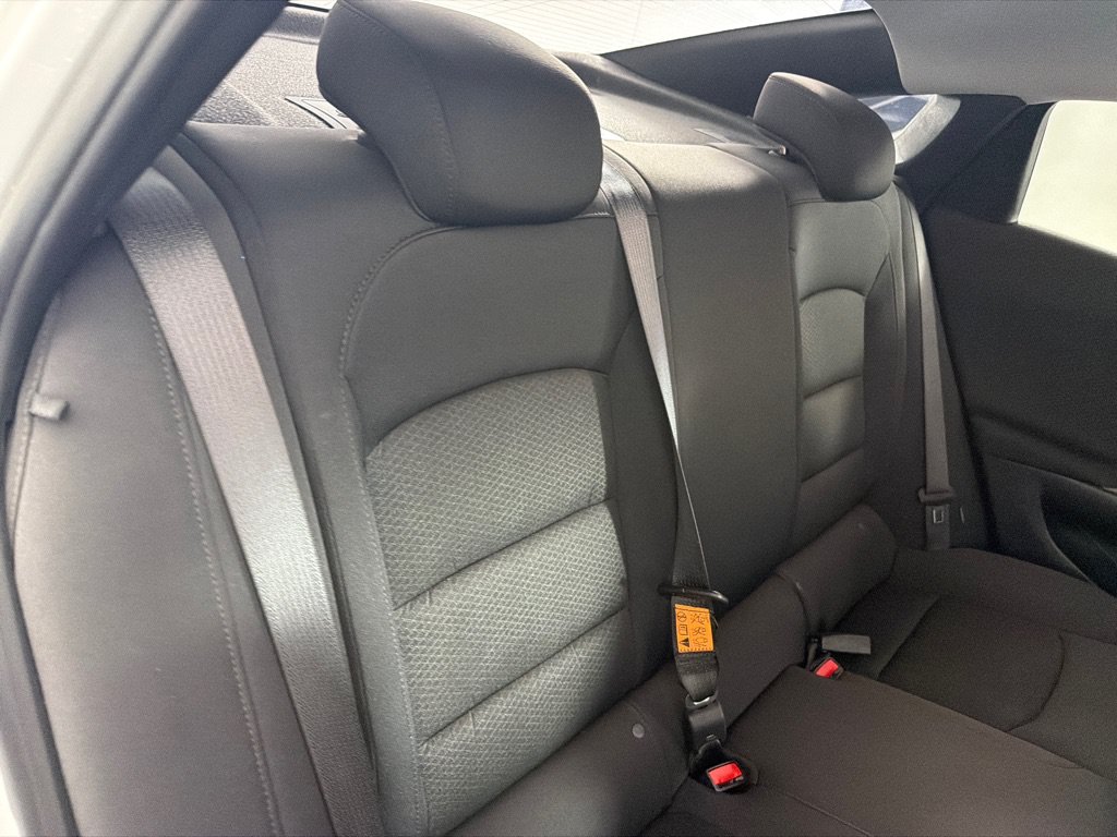 Used 2023 Chevrolet Malibu RS FWD image 21