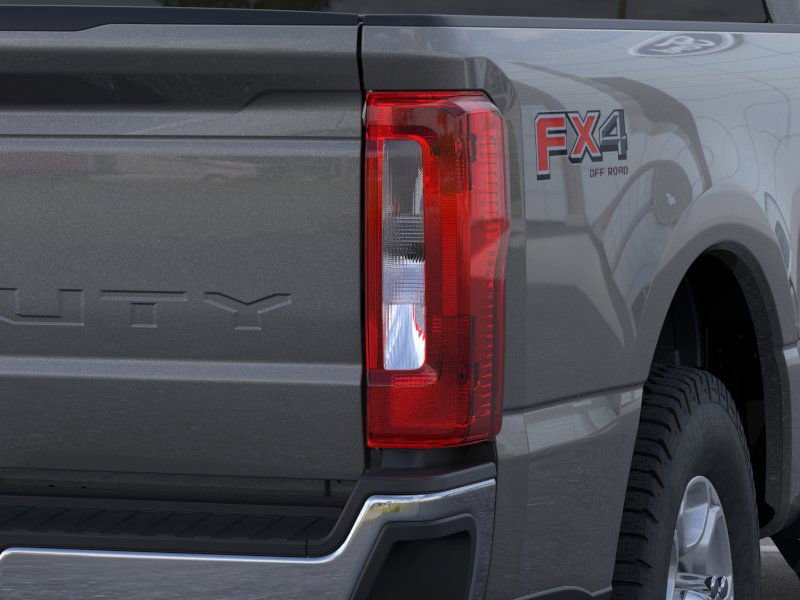 New 2026 Ford F250 XLT w/ FX4 Off-Road Package image 21