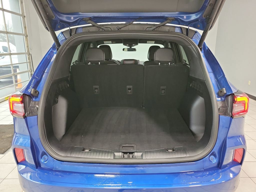 Used 2023 Ford Escape ST-Line w/ Tech Pack #1 image 11