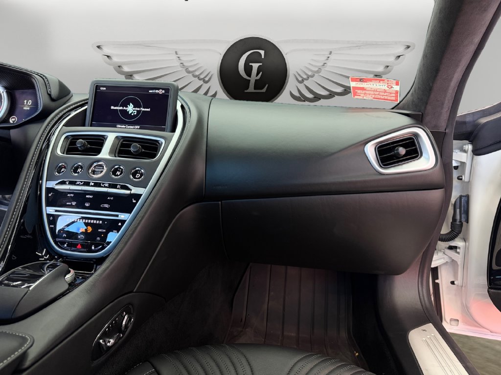 Used 2019 Aston Martin DB11 Coupe RWD image 11