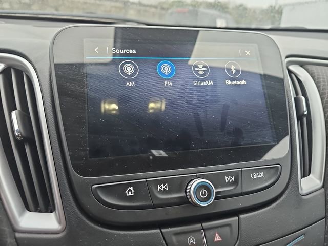 Used 2025 Chevrolet Malibu LT image 18