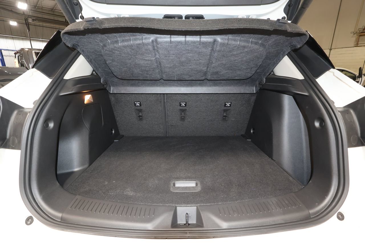Certified 2023 Buick Encore GX Select w/ Sport Touring Package image 24