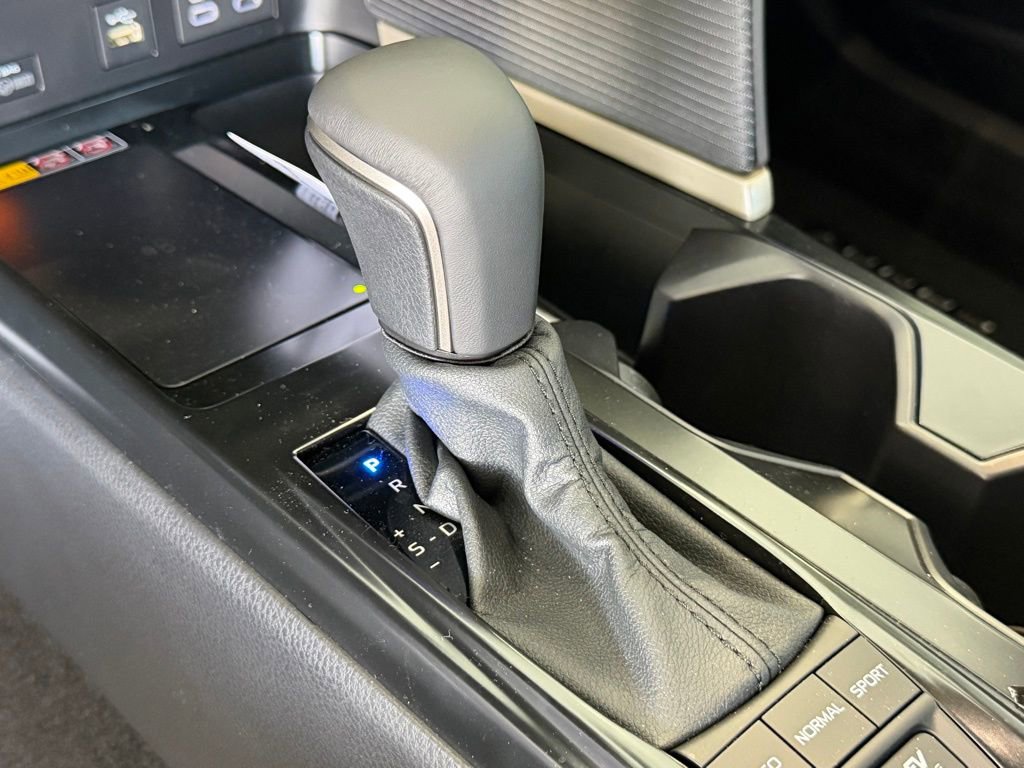 Certified 2026 Toyota Camry SE FWD image 29