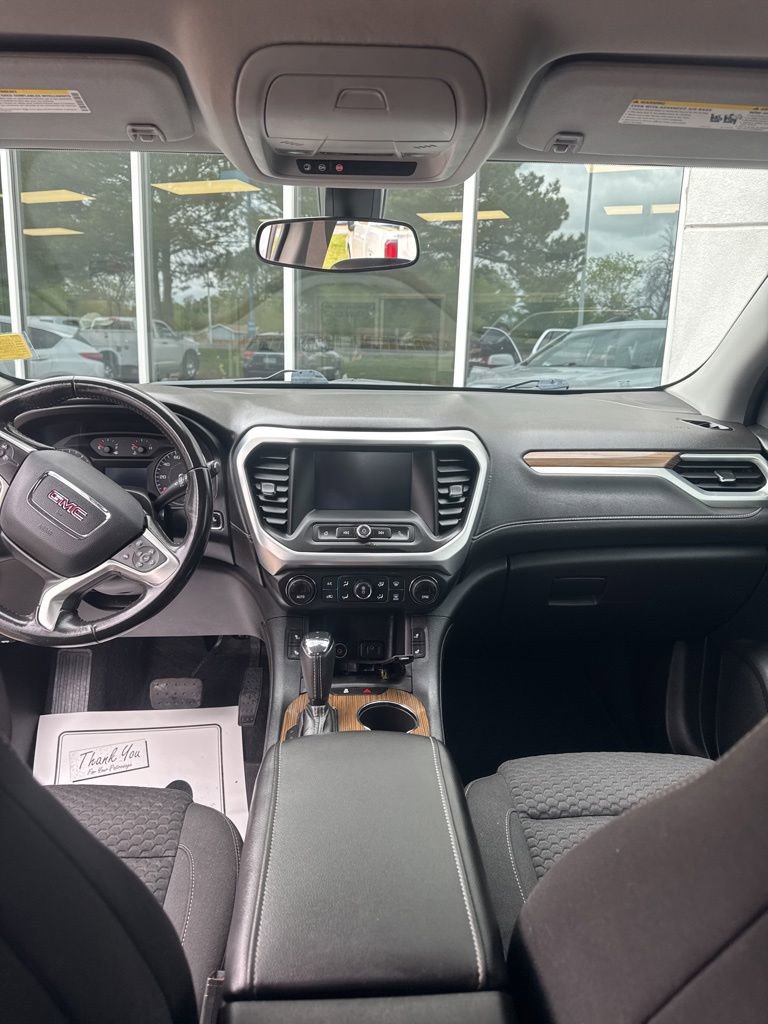 Used 2018 GMC Acadia SLE AWD/4WD image 8