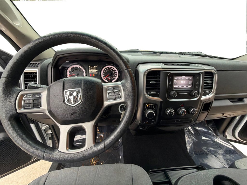 Used 2021 RAM 1500 Classic SLT image 30