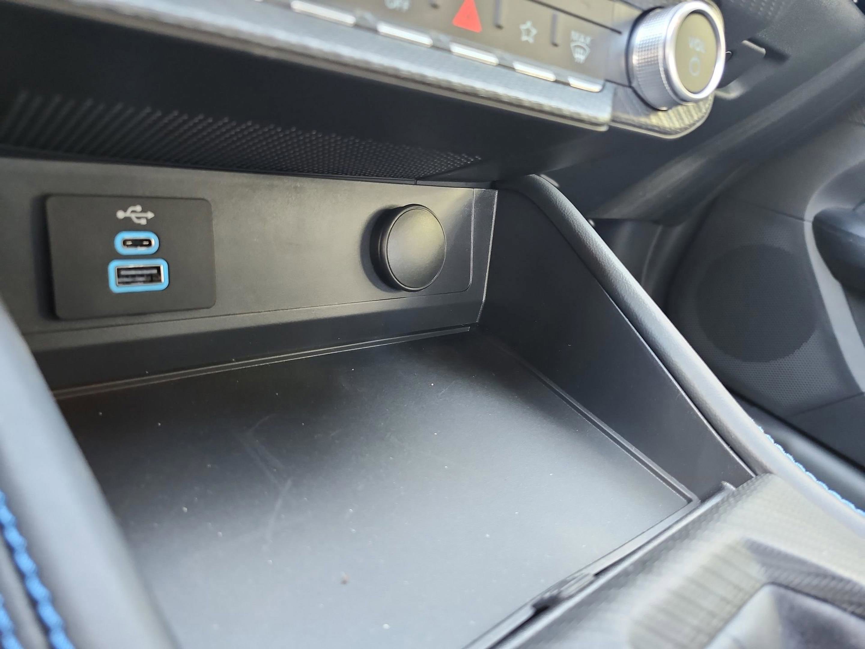 New 2025 Ford Mustang Dark Horse image 30