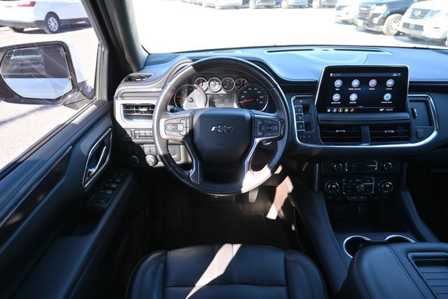 Used 2021 Chevrolet Suburban RST w/ Luxury Package image 13