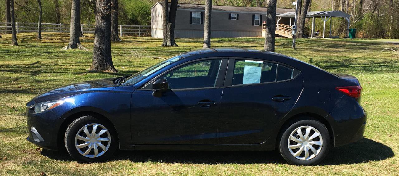 Used 2014 MAZDA MAZDA3 i SV image 2