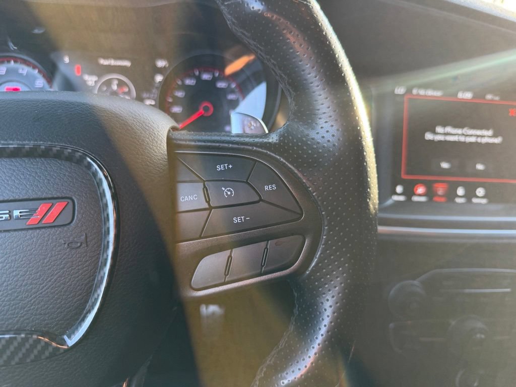Used 2020 Dodge Charger R/T w/ Blacktop Package RWD image 8