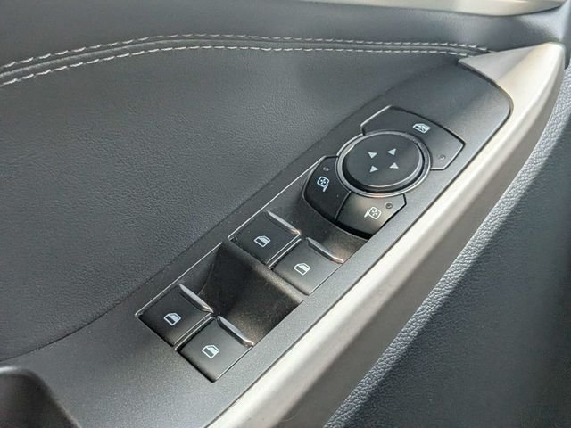 Used 2023 Ford Explorer XLT RWD image 28