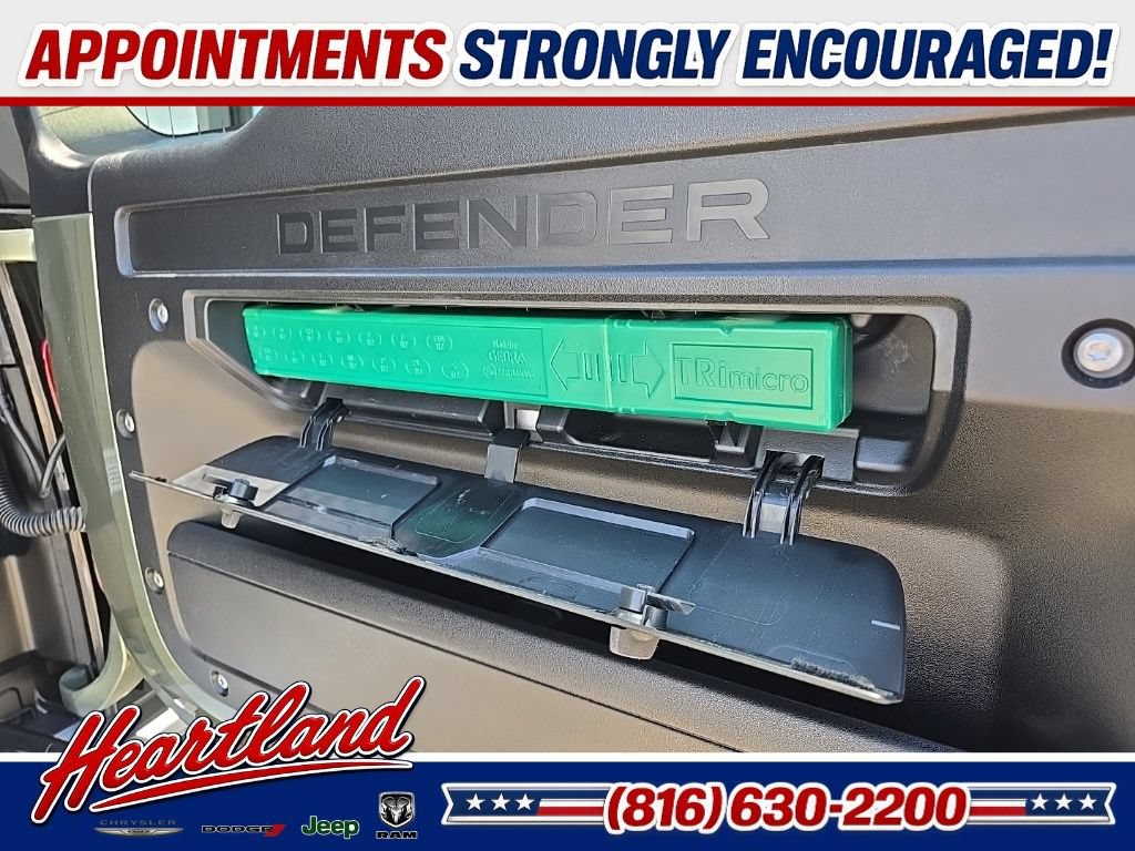 Used 2021 Land Rover Defender 90 First Edition AWD/4WD image 97