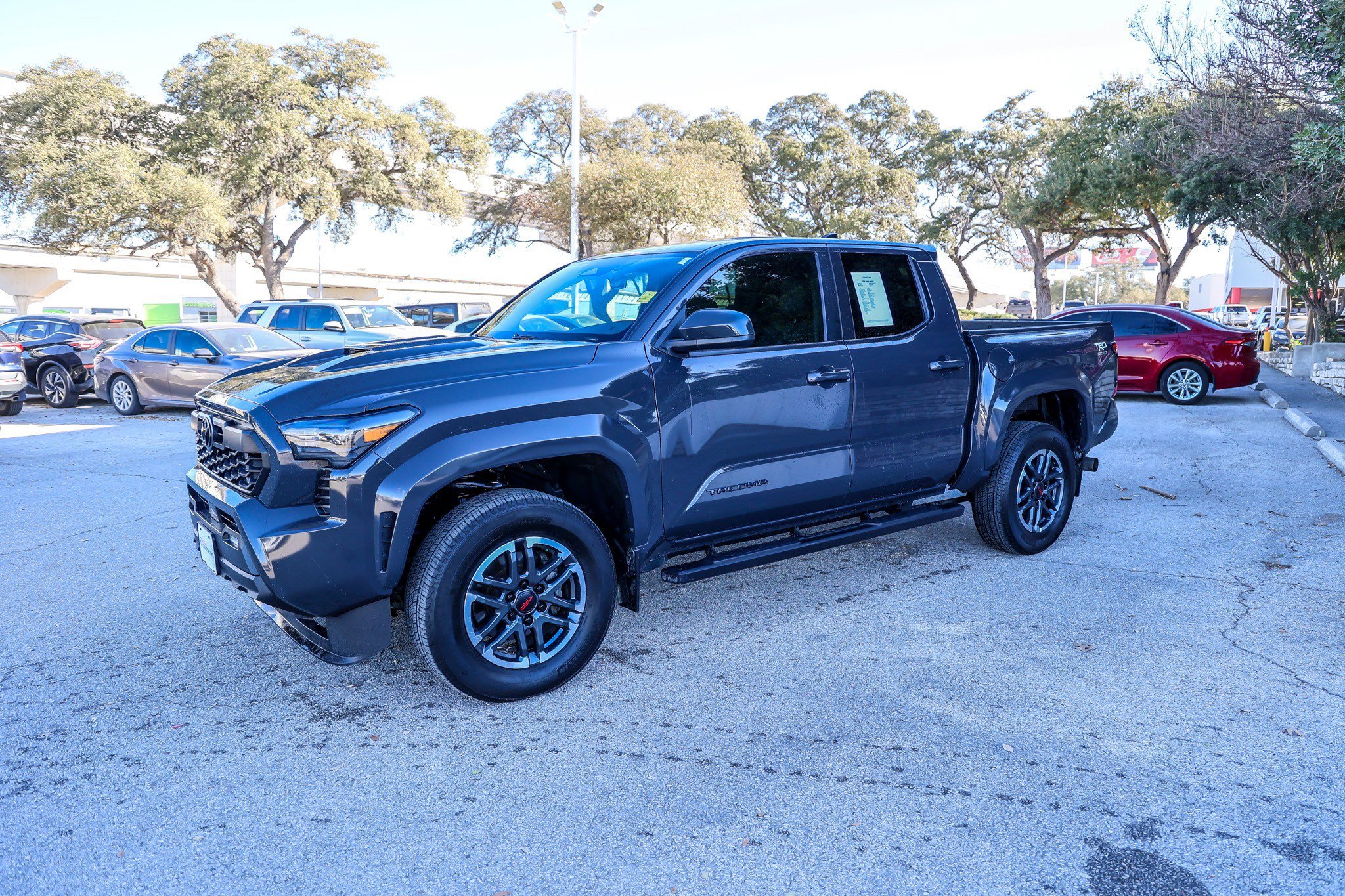 Used 2024 Toyota Tacoma TRD Sport image 3