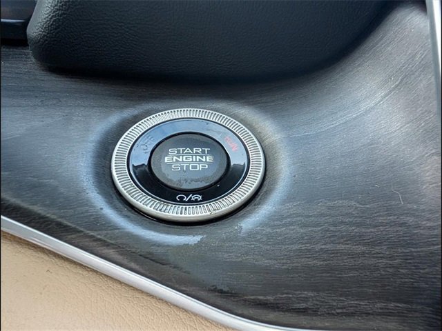 Used 2021 Jeep Grand Cherokee L Limited w/ Trailer Tow Group (B) image 12