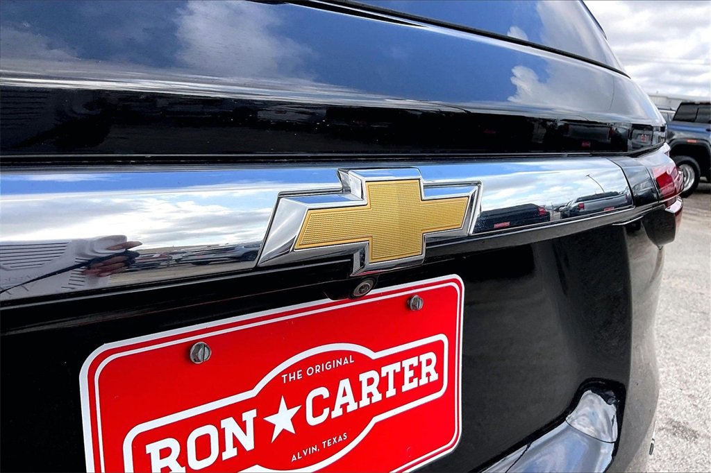 Used 2022 Chevrolet Traverse LT image 27